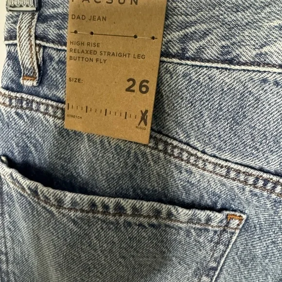 Pacific Sunwear Light Blue Relaxed Straight Leg Dad Jeans - Picture 3 of 7